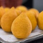 Aprenda a Fazer a Massa de Coxinha Perfeita em Casa