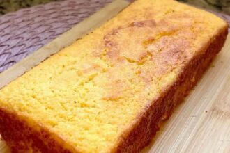 Aprenda a fazer o delicioso pão fofura de milho em casa