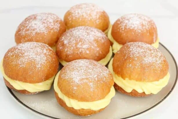 Aprenda a Fazer o Delicioso Sonho de Padaria em Casa