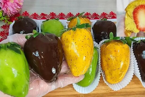 Descubra 3 Novos Sabores de Morango do Amor com Calda Irresistível