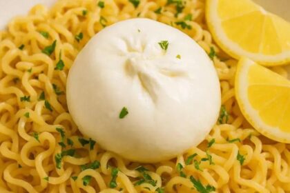 Miojo com burrata e limão: a nova febre do TikTok que você precisa experimentar